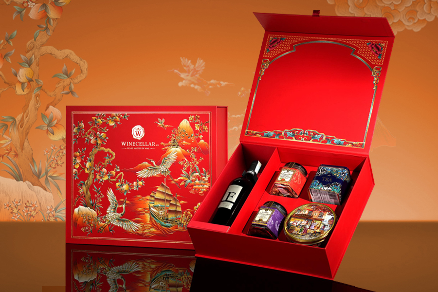 Hộp quà mang thông điệp ý nghĩa - Biểu tượng cho sự viên mãn và thịnh vượng